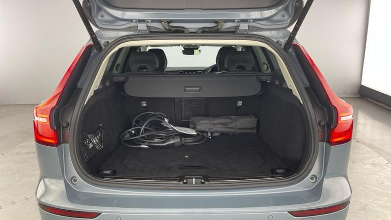2022 Volvo V60 Recharge Plus T6 AWD plug-in hybrid Electric/Petrol Dark Automatic Estate Hybrid A...