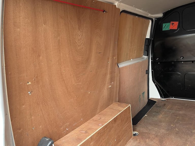 2020 Volkswagen Transporter Transporter 2.0 TDI T28 Startline FWD SWB Euro 6 (s/s) 5dr PANEL VAN ...