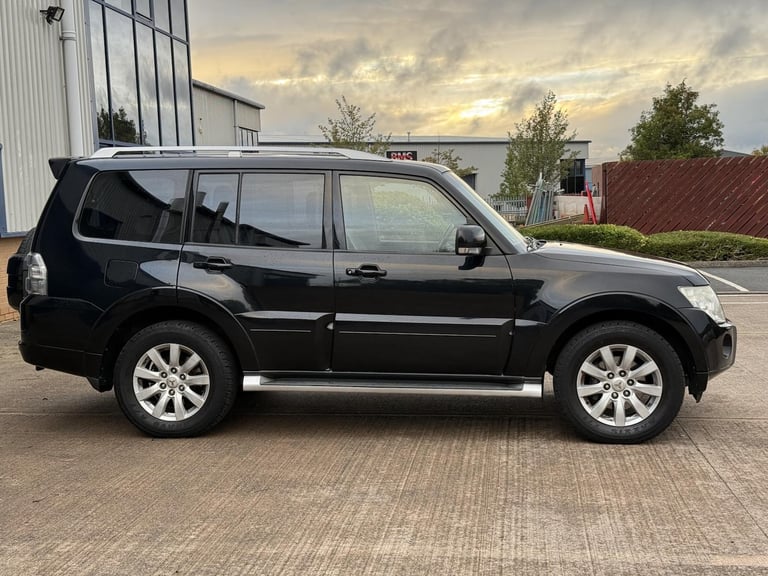 2010 Mitsubishi Shogun 3.2 DI-DC Elegance SUV 5dr Diesel Auto 4WD Euro 5 LWB (197 ps) SUV Diesel ...