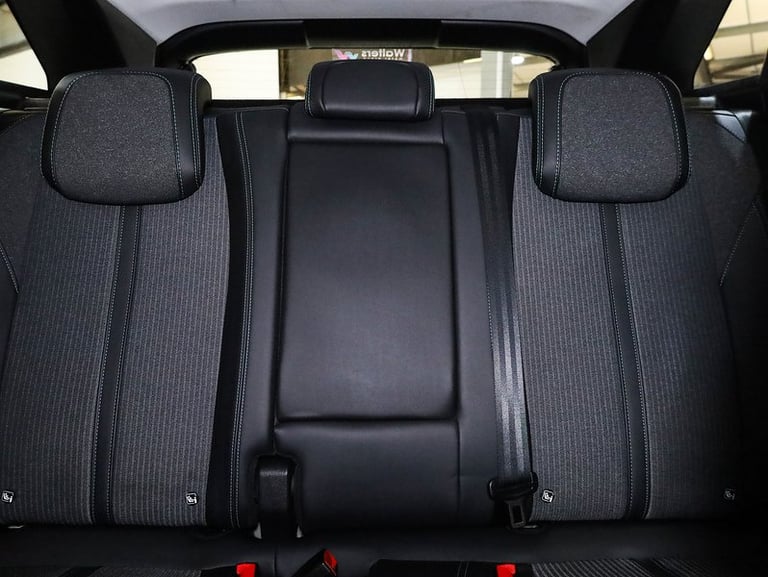 2022 Peugeot 3008 1.6 Hybrid 225 Allure Premium 5dr e-EAT8 HATCHBACK PETROL/ELECTRIC Automatic