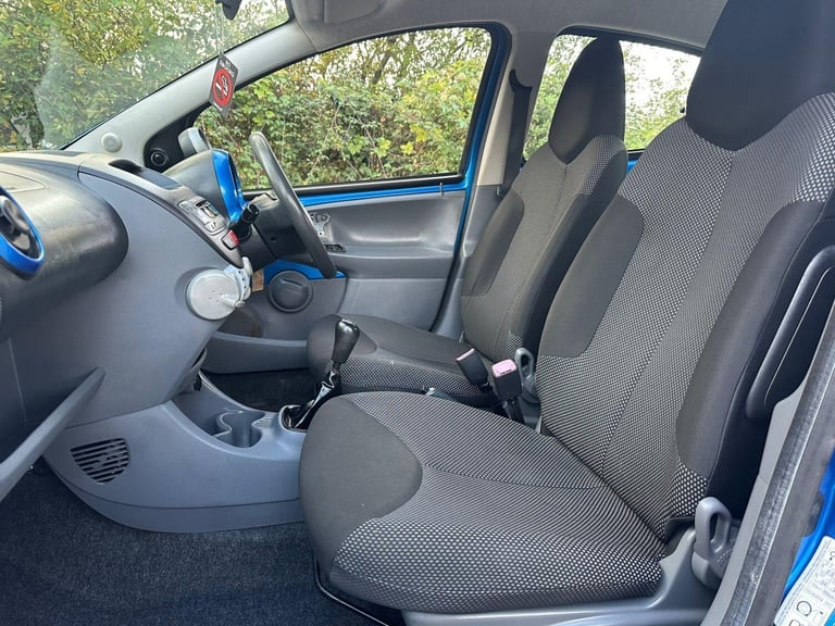 2009 Toyota AYGO 1.0 VVT-i Blue Euro 4 5dr HATCHBACK Petrol Manual