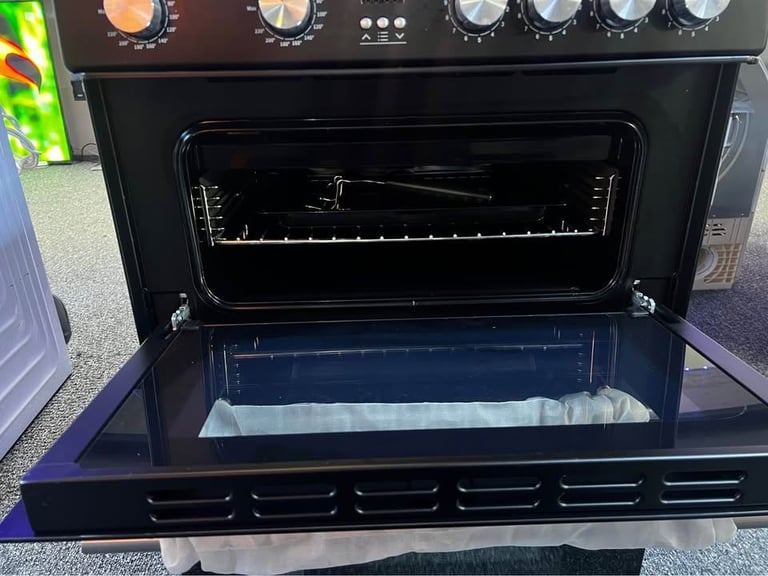 Hisense HDE3211BIBUK 60cm Double Oven Electric Cooker with Induction Hob - Black - A+/A Rated