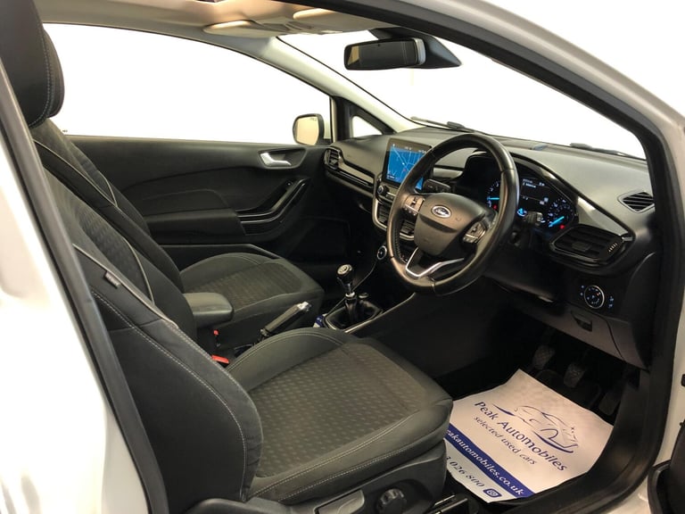 2017 Ford Fiesta 1.0T EcoBoost Titanium Euro 6 (s/s) 3dr HATCHBACK Petrol Manual