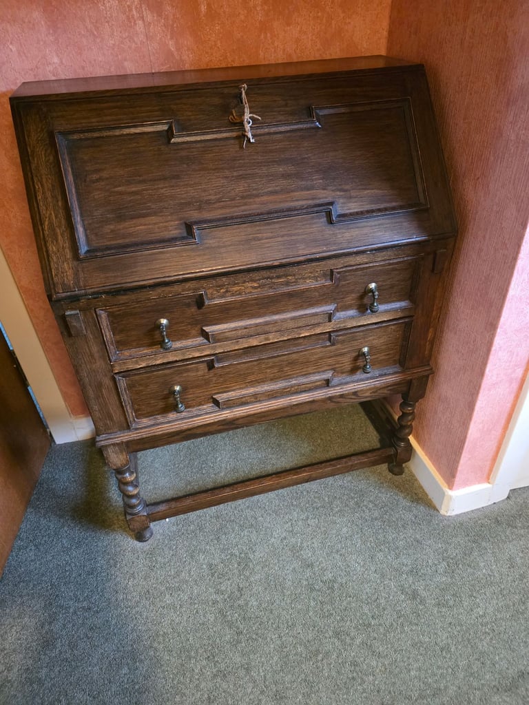 Writing desk