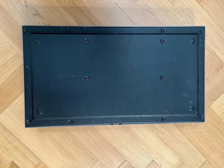 Roland SH-101 Analogue Synthesizer
