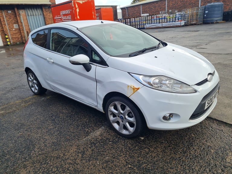 2010 Ford Fiesta Zetec 1.4 TDCi (spares or repair)