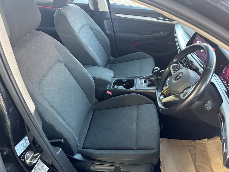 2021 Volkswagen Golf 2.0 TDI Life 5dr ESTATE Diesel Manual