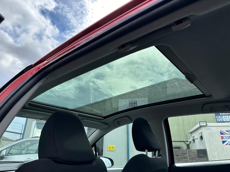 2011 Toyota Yaris 1.33 Dual VVT-i T Spirit Euro 5 5dr HATCHBACK Petrol Manual