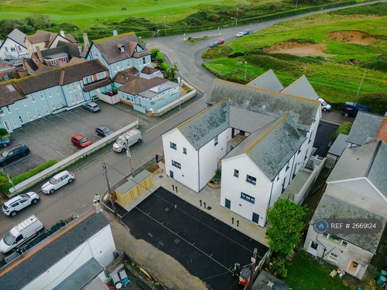 1 bedroom flat in The Gallery's At Rockspray Bude, Bude, EX23 (1 bed) (#2669124)