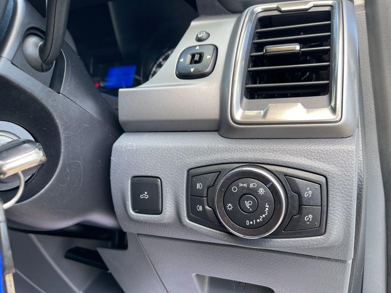 2018 Ford Ranger 2.2 TDCi XLT 4WD Euro 5 (s/s) 4dr (Eco Axle) PICK UP Diesel Manual