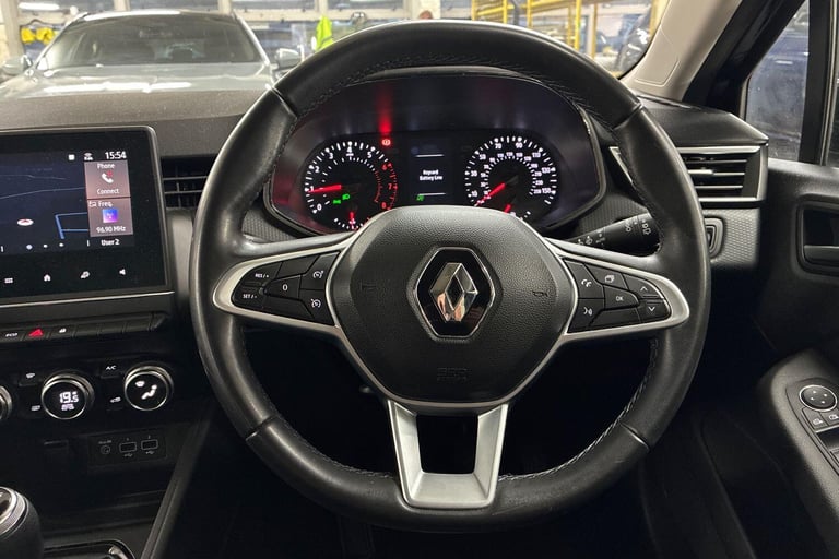 2021 Renault Clio 1.0 TCe Iconic Hatchback 5dr Petrol Manual Euro 6 (s/s) (90 ps) HATCHBACK Petro...