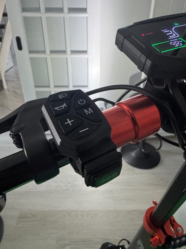 Ienyrid electric scooter 