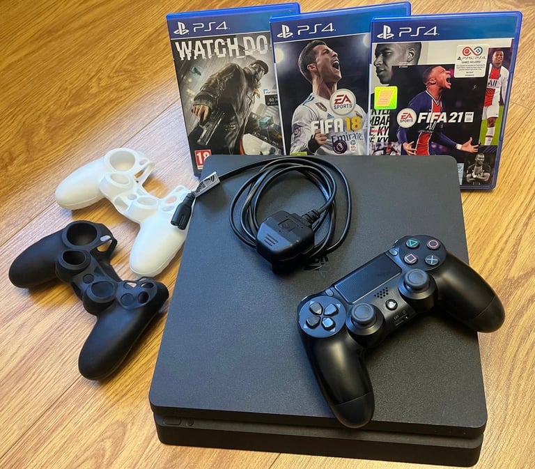 Black 500GB PS4 PlayStation 4 Gaming Console