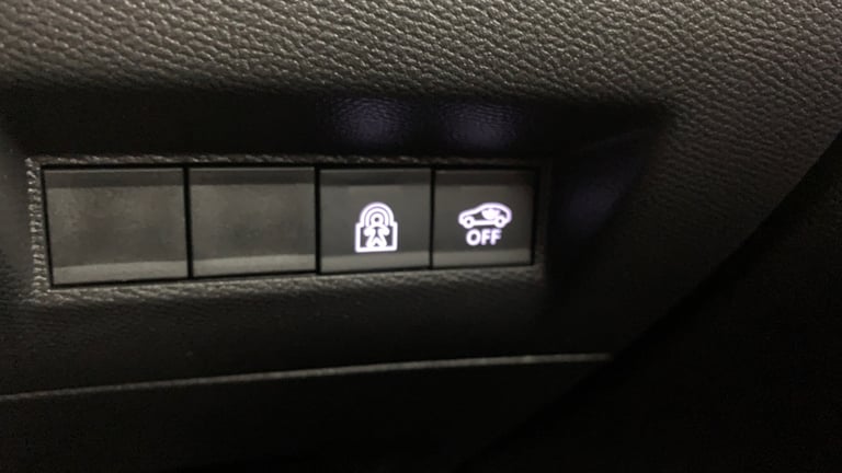 2024 Peugeot 208 1.2 PureTech MHEV GT Hatchback 5dr Petrol Hybrid e-DSC Euro 6 (s/s) (100 ps Hatc...