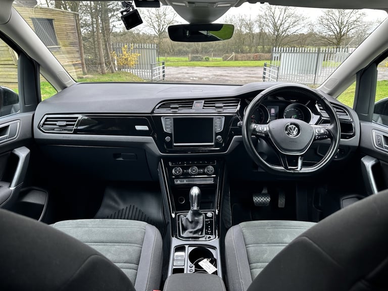 VW TOURAN 2016 16 PLATE,1.4 PETROL HIGH LINE TSI DSG 7 SEATS,IMMACULATE MPV