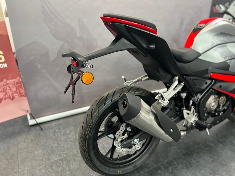 QJ MOTOR SRK125R 2025 TOP SEC ALL BRAND NEW MODEL AND ONLY £2999 