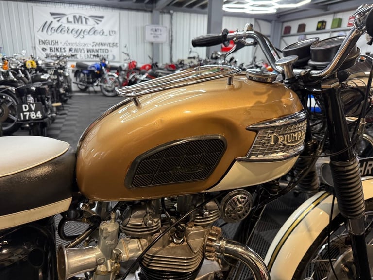 1964 Triumph T120 Bonneville 649cc, lovely useable classic, px welcome 