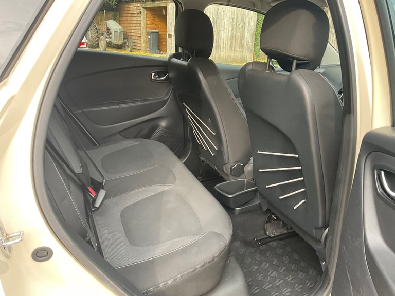 2015 Renault Captur 0.9 TCE 90 Dynamique Nav 5dr HATCHBACK Petrol Manual