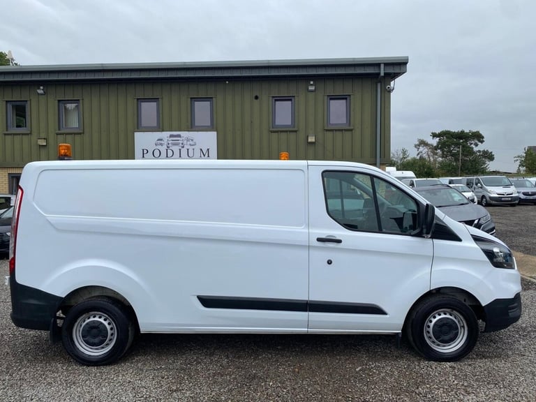 2018 Ford Transit Custom 2.0 300 EcoBlue Panel Van 5dr Diesel Manual L2 H1 Euro 6 (105 ps) PANEL ...