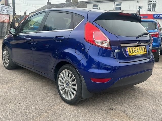 2014 Ford Fiesta 1.0T ECOBOOST TITANIUM 5dr (s/s)  WITH SERVICE HISTORY  Hatchback Petrol Manual