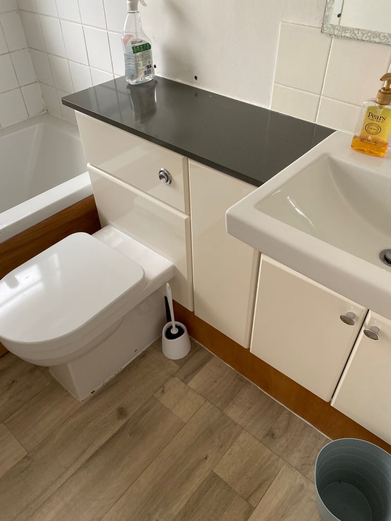 Two bed Semi Quiet Cul de Sac Close to Ashburys Train Station Off Textile Street Manchester 12 