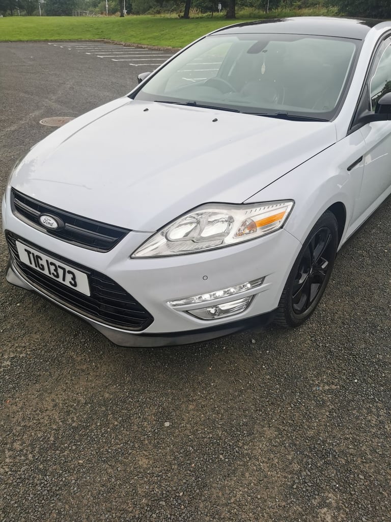 Ford, MONDEO, Hatchback, 2013, Manual, 1997 (cc), 5 doors