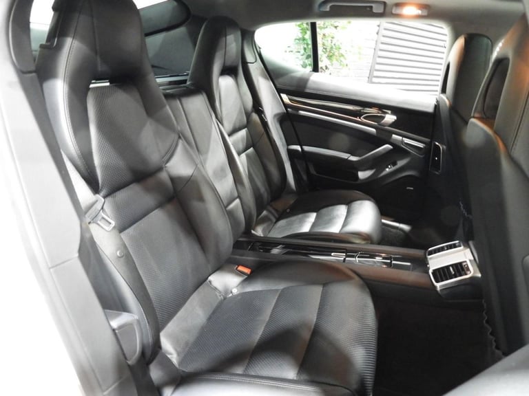 2013 63 PORSCHE PANAMERA 3.0D V6 HATCHBACK 5DR DIESEL TIPTRONICS EURO 5 (S/S) (2