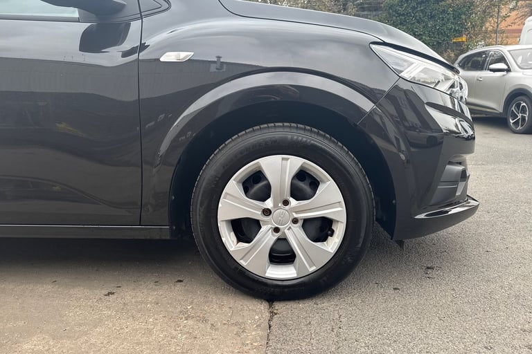 2023 Dacia Sandero 100946 Hatchback Petrol Manual