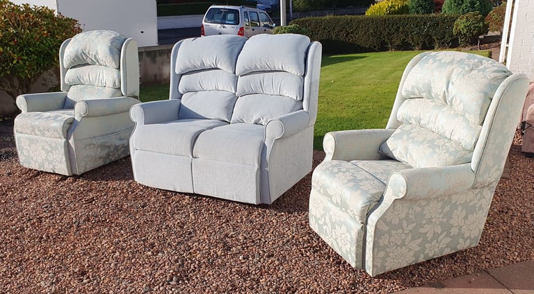 image for Lovely HSL three piece suite, 2 seat sofa one armchair & 1 rise recliner armchair 