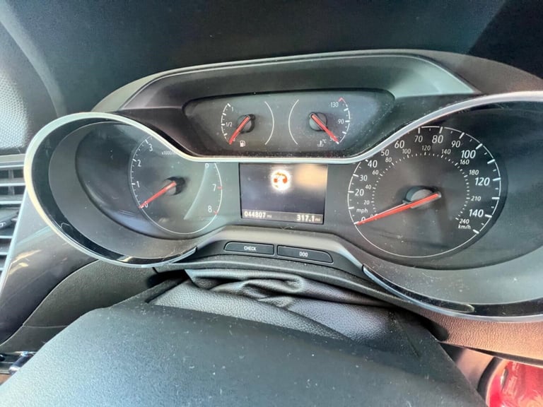 VAUXHALL CROSSLAND X 1.5 Turbo D Elite Nav 2019