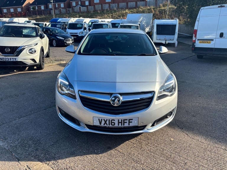 2016 Vauxhall Insignia 1.6 CDTi SRi Nav 5dr [Start Stop] HATCHBACK DIESEL Manual