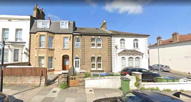 ✅ Double Room ☀️ Near Transport