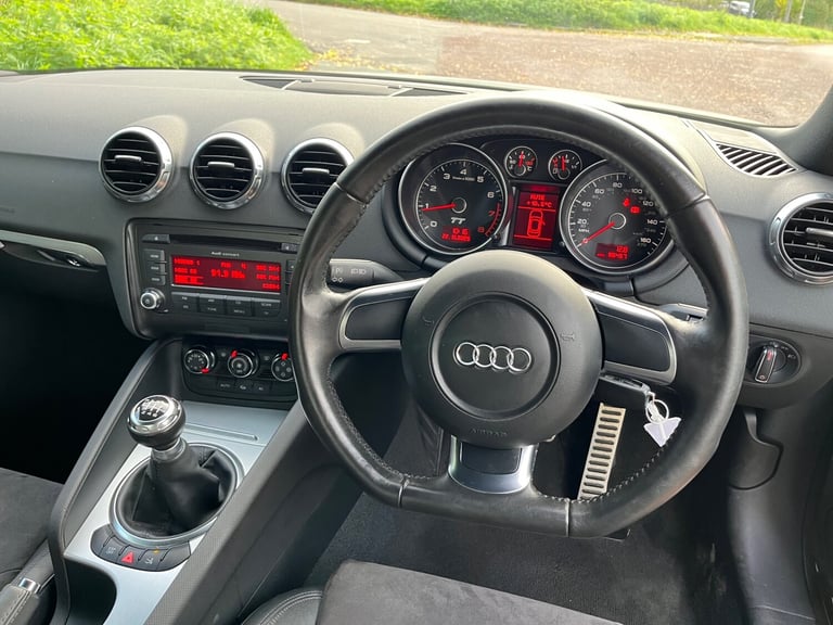 2007 Audi TT 2.0 T FSI Turbo 200hp 2dr Coupe 6 Speed Manual  COUPE Petrol Manual