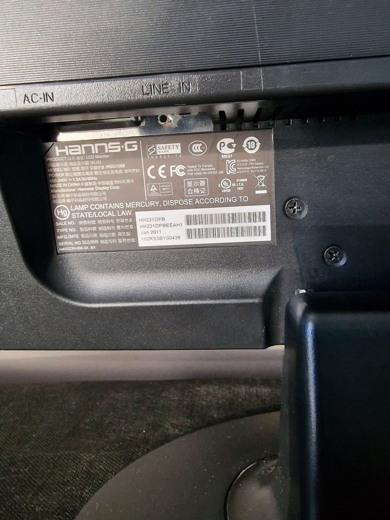 21 inch desktop monitor