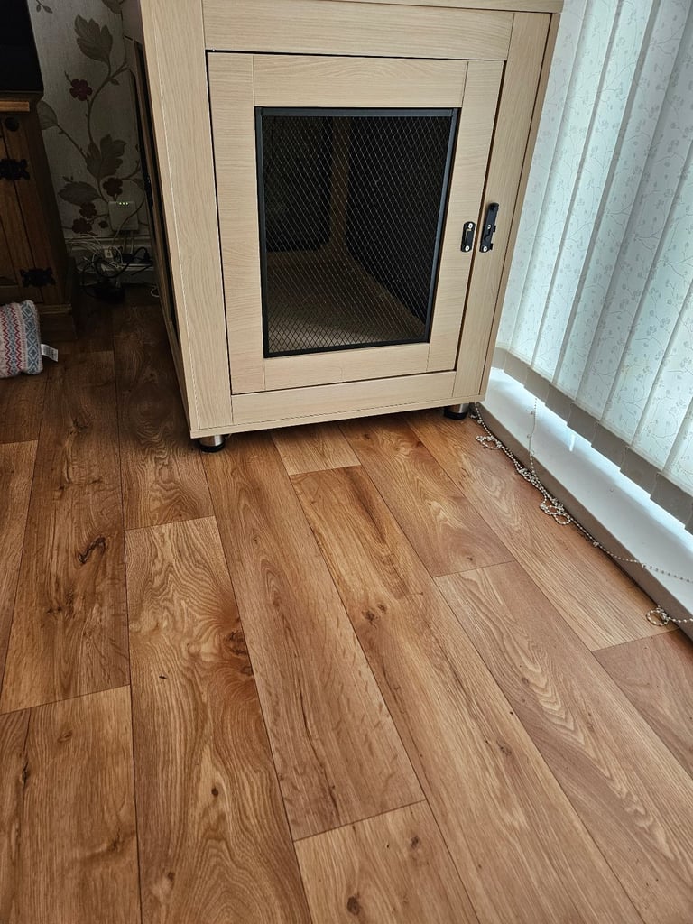 Beech wooden dog crate 