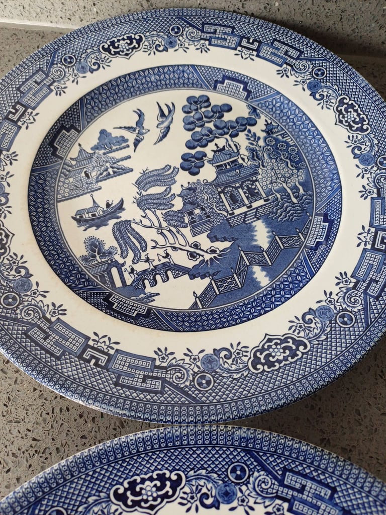 Vintage X2 Broadhurst Staffordshire Ironstone Blue Whie Plates
