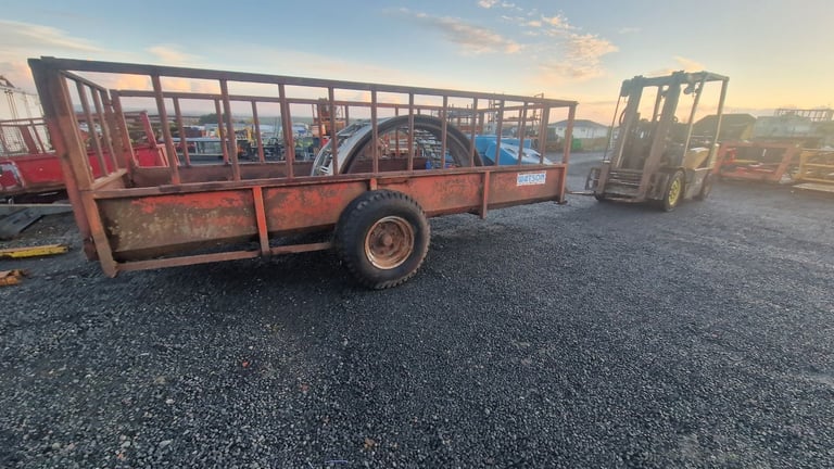 image for Tractor watson cattle feed trailer removable side and rear door 