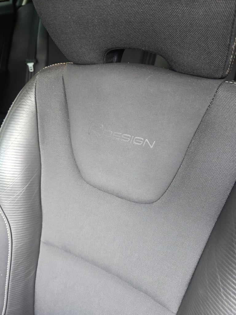 Volvo, S60, Saloon, 2011, Manual, 1560 (cc), 4 doors