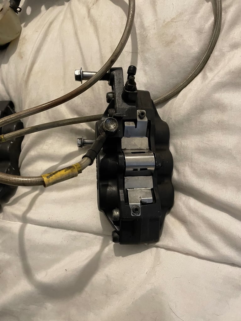 Brake callipers 