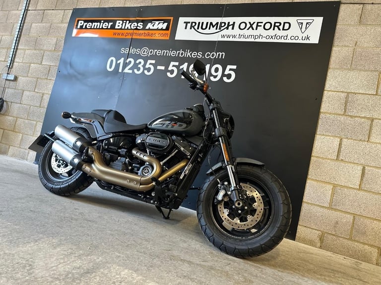STUNNING ONE OWNER 2023/23 HARLEY-DAVIDSON FXFBS FAT BOB 114 MOTORCYCLE 