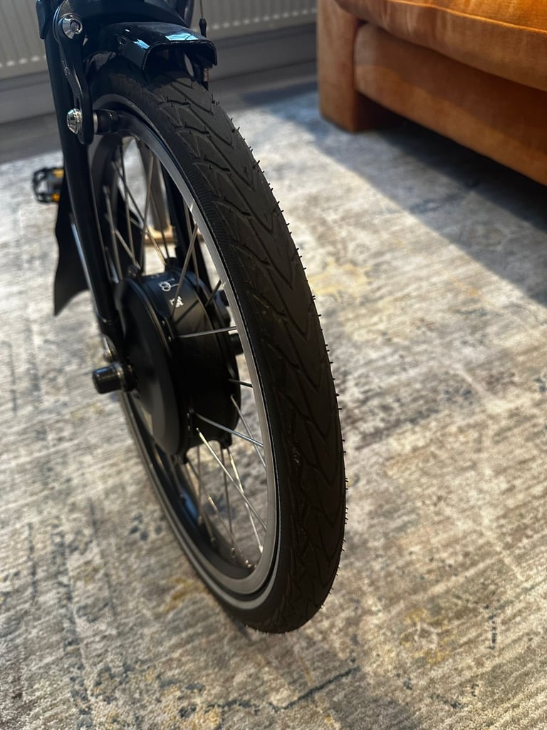 Brompton c-line e-bike 6 speed 