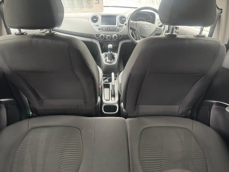 Hyundai i10 Play 1.0 Euro 6 5dr 2019 (69) Only 47K Ideal 1st Car