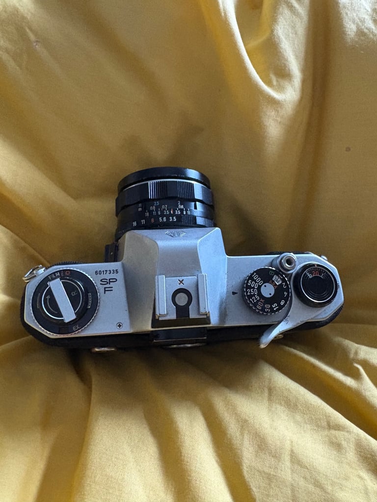 Asahi Pentax Spotmatic F 35mm Film Camera