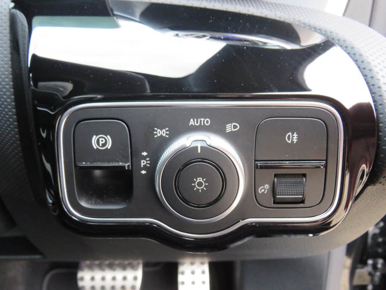 2025 Mercedes-Benz CLA 200 AMG Line Executive 5dr Tip Auto Estate Petrol Automatic
