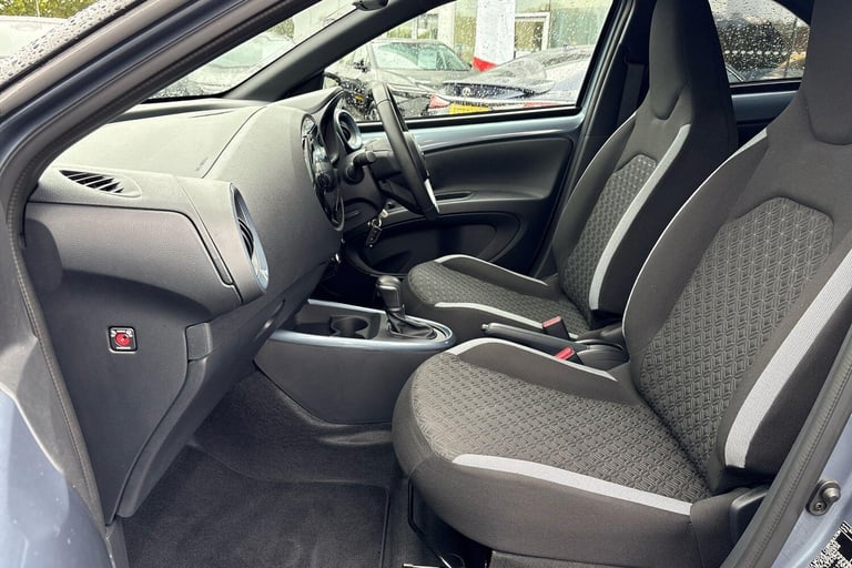 2024 Toyota Aygo X 1.0 VVT-i Edge 5dr Auto Hatchback Petrol Automatic