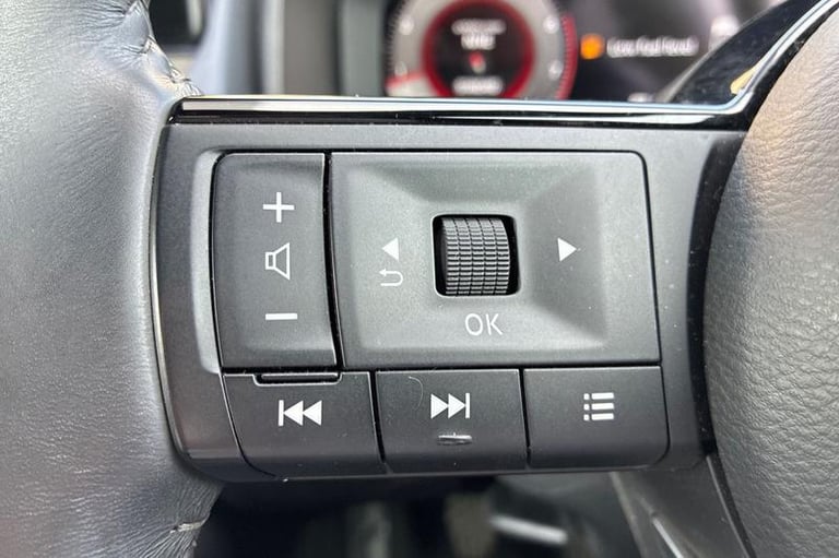 2023 Nissan Qashqai 1.3 DiG-T MH Tekna 5dr Manual Hatchback Petrol Manual