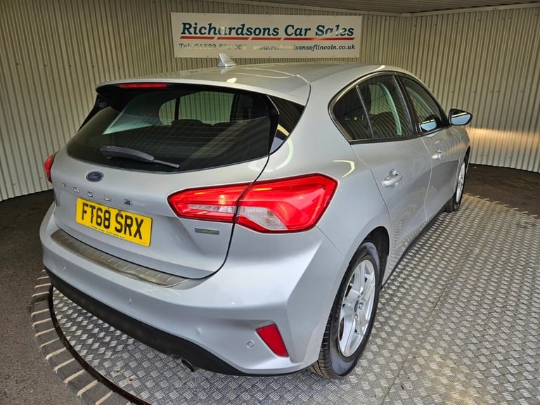 2019 Ford Focus 1.0T EcoBoost Zetec Hatchback 5dr Petrol Manual Euro 6 (s/s) (100 ps) Hatchback P...