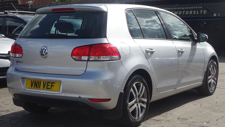 VOLKSWAGEN GOLF 1.4 Twist hatch petrol Silver Manual Petrol 2011