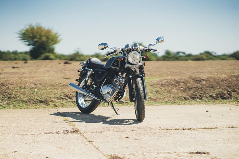 AJS cadwell 125cc retro 125 motorcycle learner modern classic cafe racer