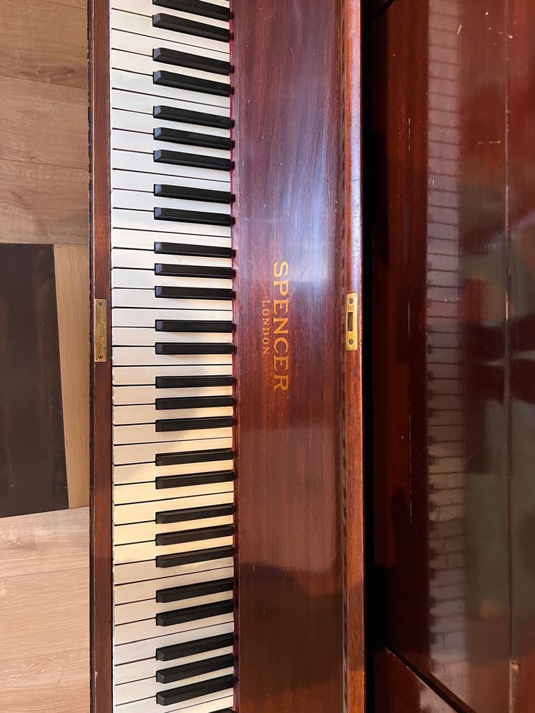 Acoustic piano - Free